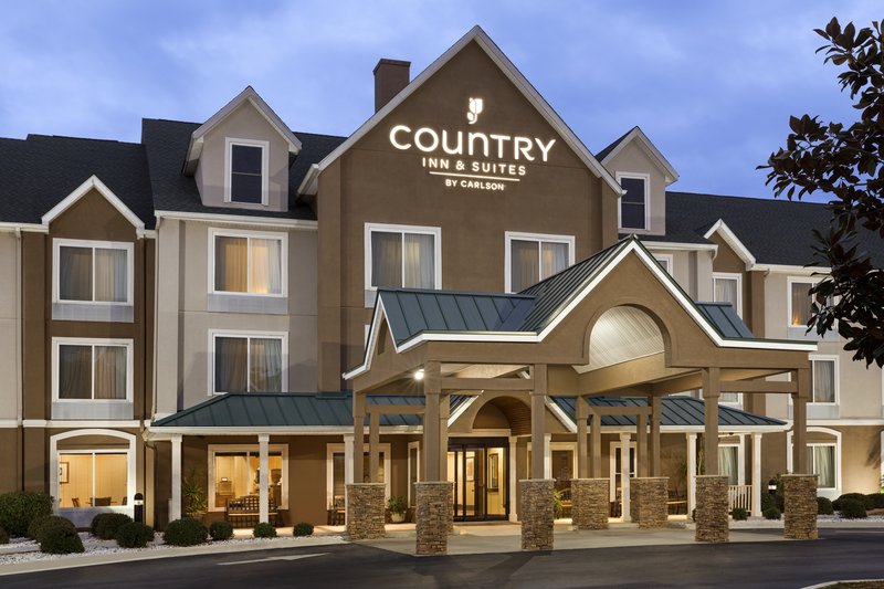 Country Inn & Suites